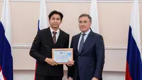 Turah Parthayana Dinobatkan sebagai Duta Pendidikan Rusia yang Menginspirasi Dunia