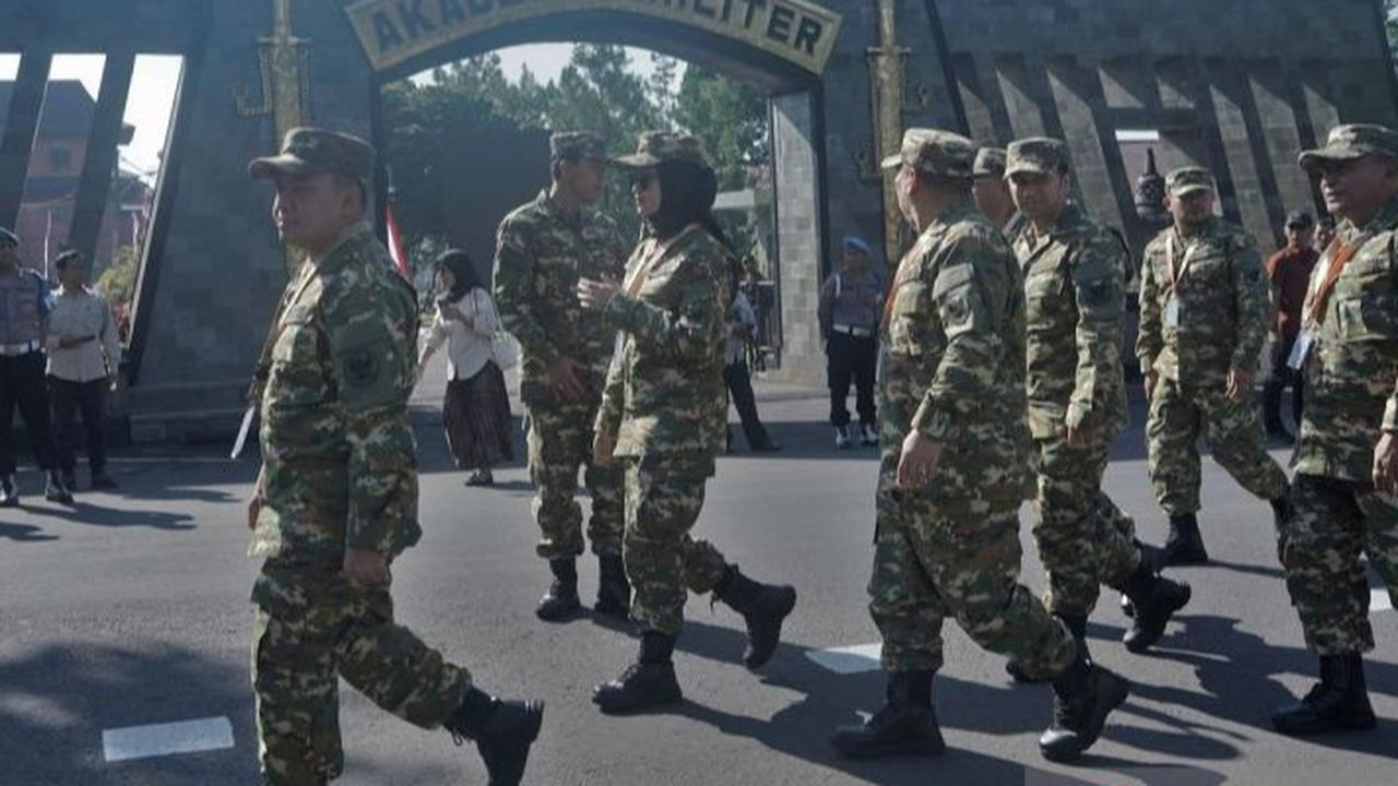 Potret Artis Kepala Daerah di Jawa Barat, Kompak Pose Bareng Dibilang 'Mau Syuting Sinetron Ramadan