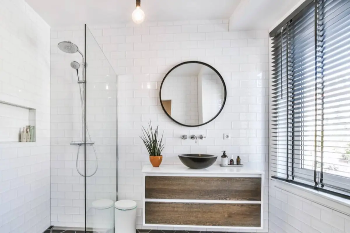 Shower Kamar Mandi yang Praktis dan Nyaman, Cocok untuk Berbagai Gaya Interior