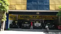 Showroom Mobil 77