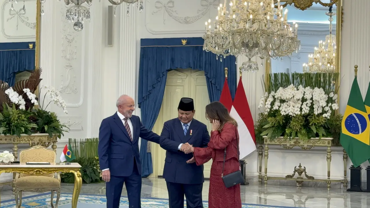 Presiden Brasil Luiz Inácio Lula da Silva bertemu Presiden RI Prabowo Subianto di Istana Merdeka Jakarta