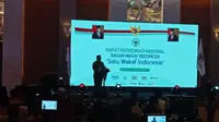 Ketua Pelaksana Badan Wakaf Indonesia (BWI) M. Nuh saat membuka Rakornas BWI di Jakarta, Senin 4 Desember 2023. (Liputan6.com/Muhammad Ali).