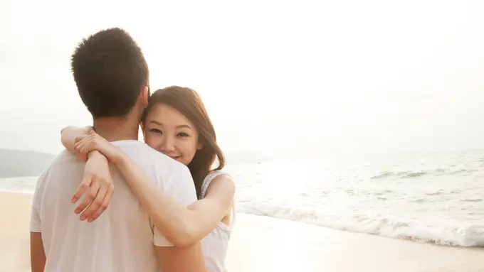 pasangan romantis