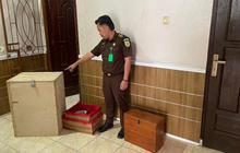 Akal Bulus Nasirun, Mengaku Dukun Pengganda Uang Tipu Korban Rp231 Juta Modus Sulap Lewat Kotak Kayu