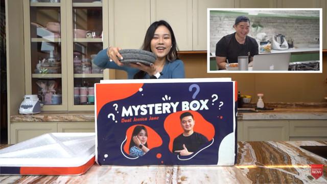 Nugget Geprek Viral, Chef Arnold Ajarin Jessica Jane Bikin Sendiri di Rumah