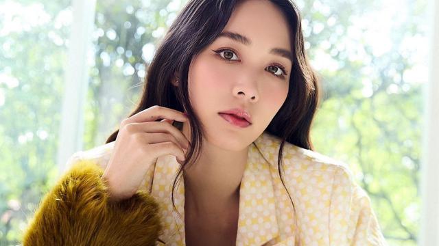 Potret Aktris Cantik Thailand Min Pechaya yang Jadi Tersangka Kasus ...