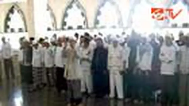 FPI Gelar Salat Gaib