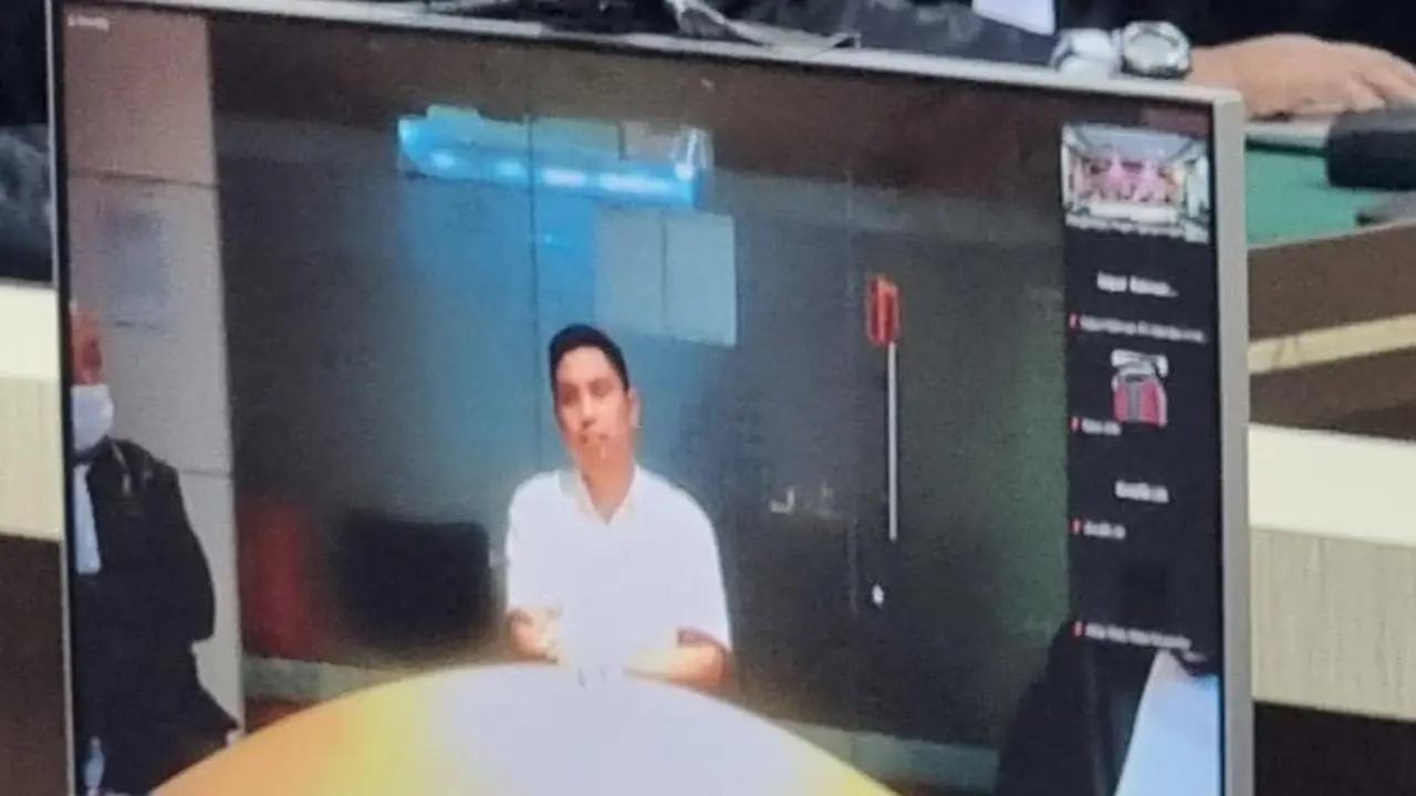 Tangkapan Layar Sidang Tindak Pidana Korupsi dengan Terdakwa Mardani Maming