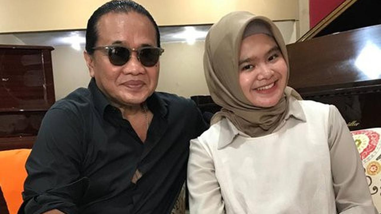 Annisa Pane dan Deddy Dhukun