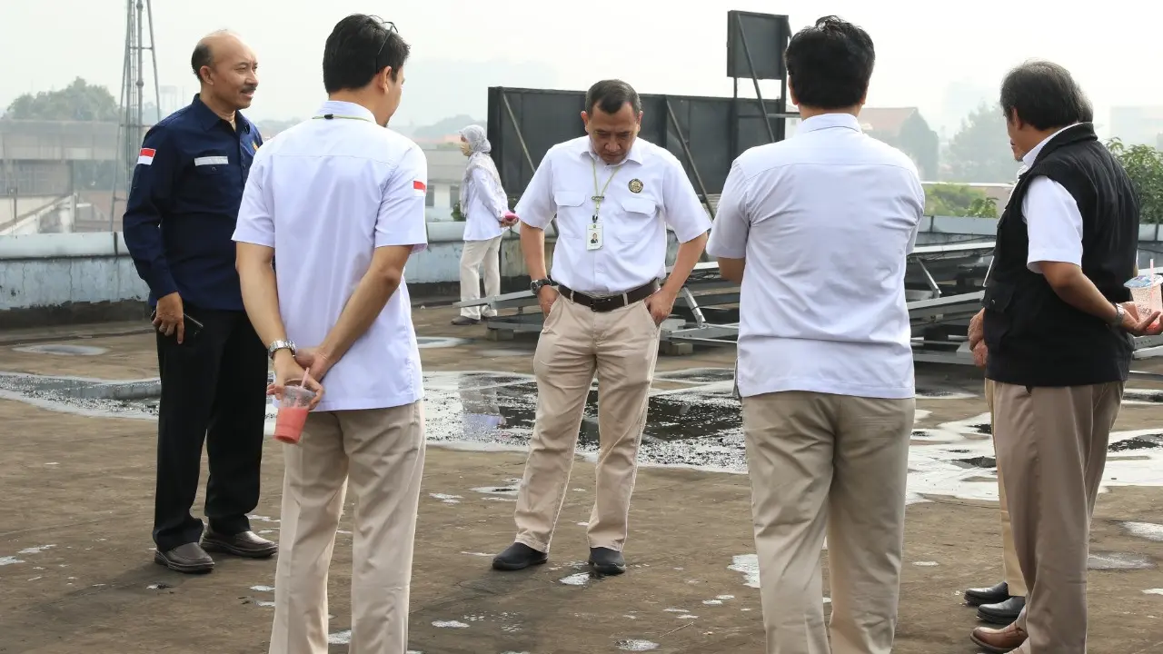 Perangi COVID-19, Kepala PPSDM Geominerba Ajak Pegawai Berjemur  