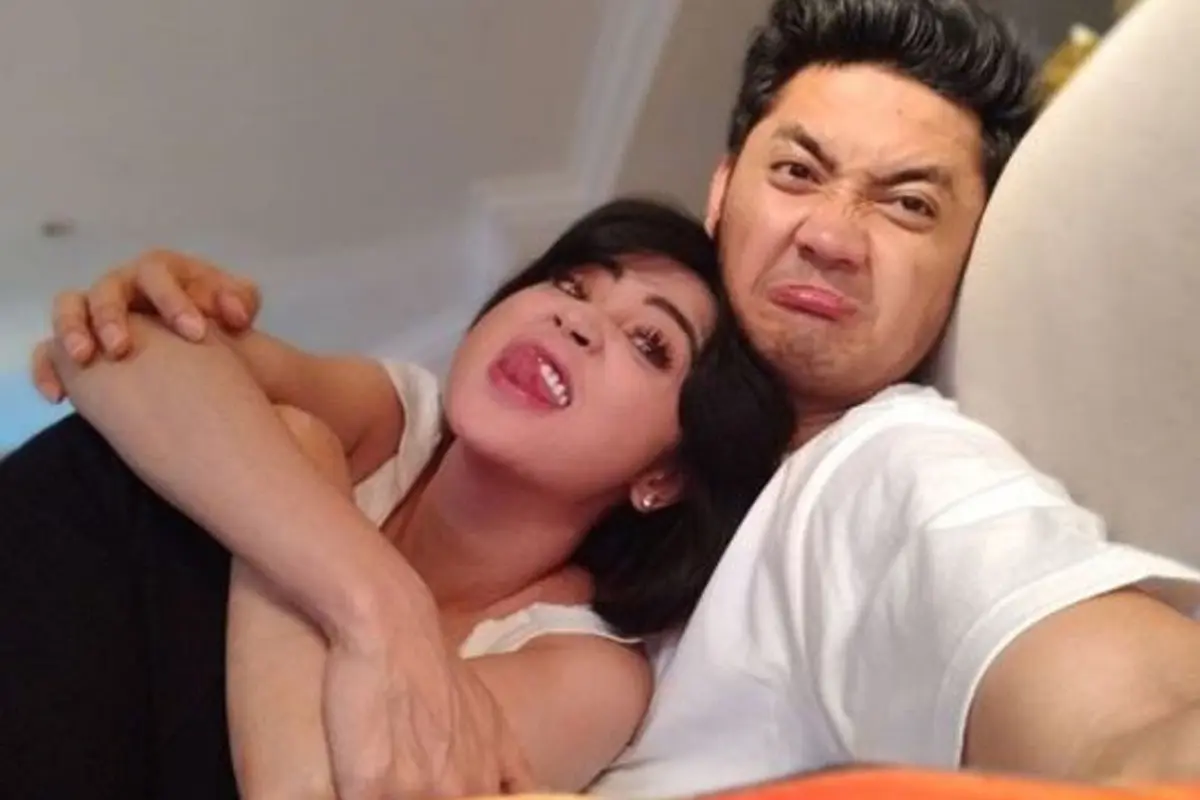 [Bintang] Dewi Perssik