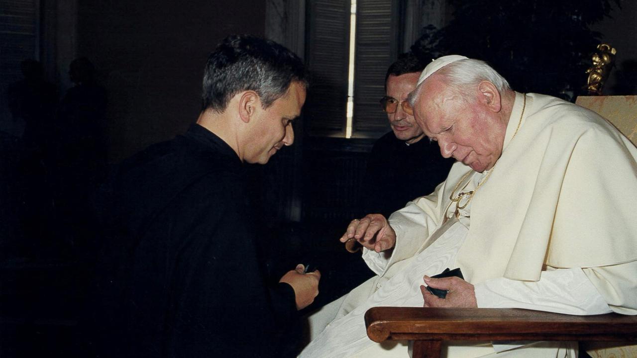 Robert Prevost terpilih menjadi Paus Leo XIV