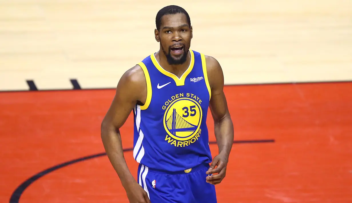 10. Kevin Durant (Basket): 65.4 juta dolar AS. (AFP/Vaughn Ridley)