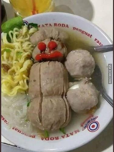 6 Cara Promosi Jualan Bakso Tema Seram Ini Bikin Pembeli Merinding, Kocak