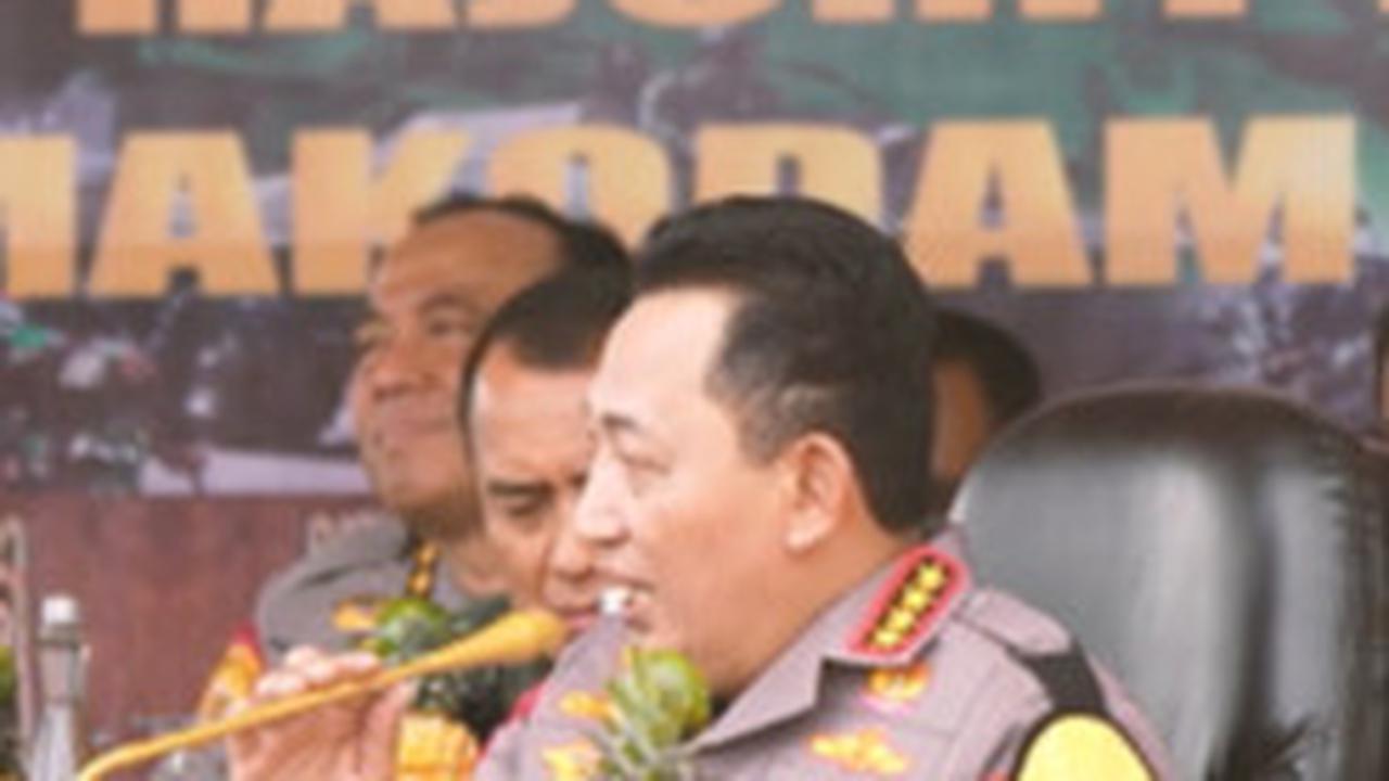 "Baik, nanti segera melapor. Yang penting sehat ya, insyaAllah," ujar Listyo Sigit. <br>