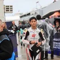 Pembalap Honda Team Asia, Mario Suryo Aji pada Moto2 Australia 2025. (Honda Team Asia)