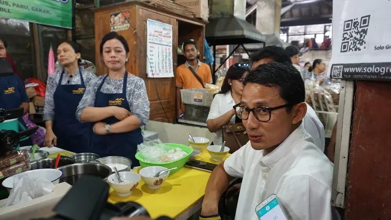 Sandiaga Uno Kunjungi Pasar Gede