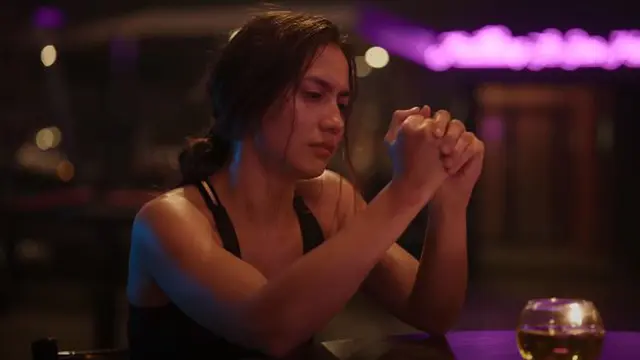 Sri Asih Rilis Official Trailer, Tampilkan Aksi Perdana Pevita Pearce Perankan Karakter Superhero