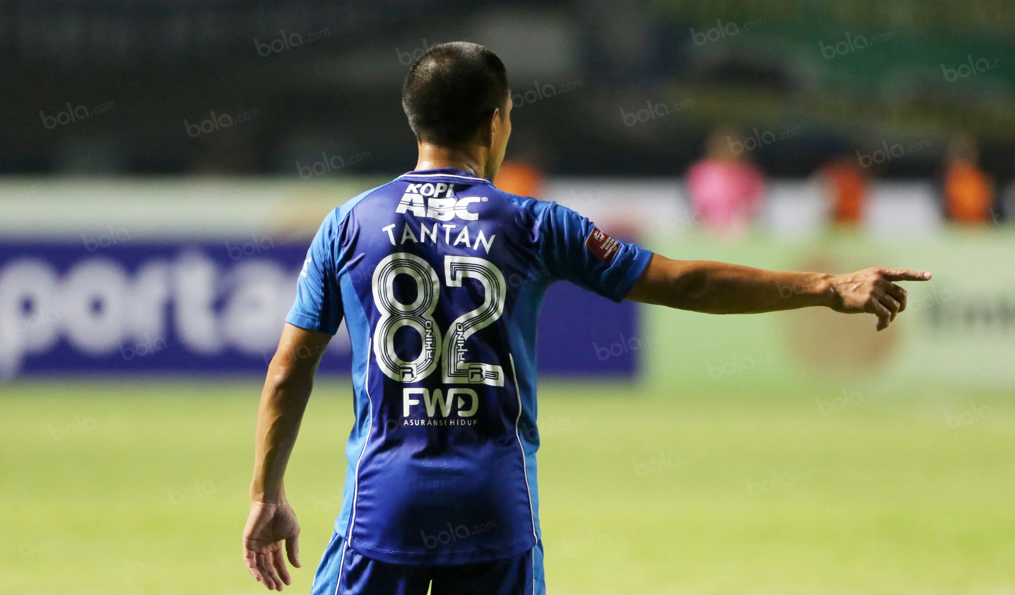 Tantan, Persib Bandung. (Bola.com/Nicklas Hanoatubun)