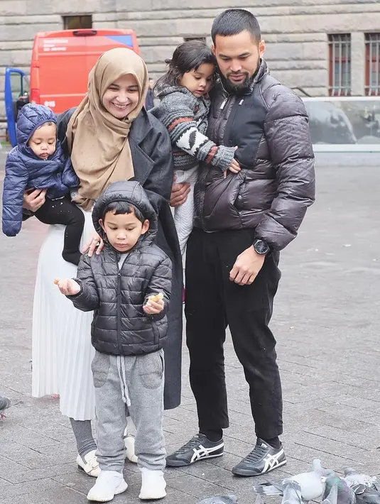 Shireen Sungkar dan Teuku Wisnu