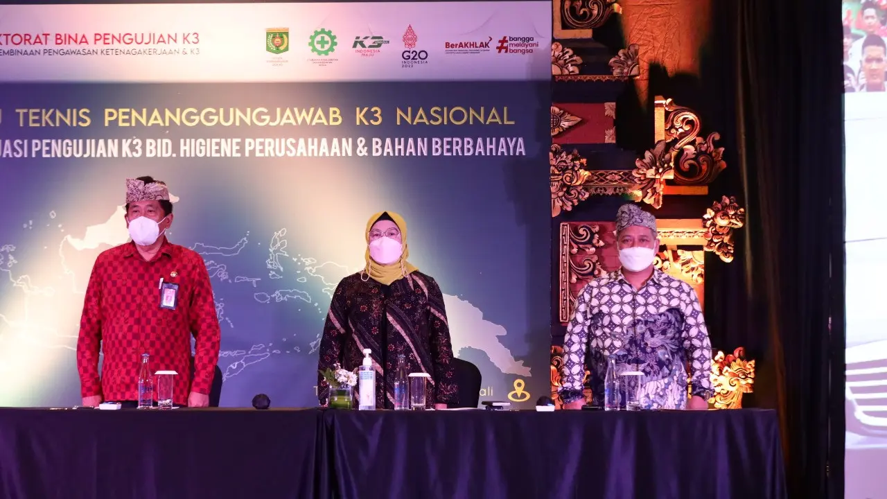 Temu Teknis Penanggung Jawab K3 Nasional dan Survei Uji Banding Laboratorium Uji K3 yang bertema Optimalisasi Pelayanan Pengujian K3 untuk Mendukung Reformasi Pengawasan Ketenagakerjaan