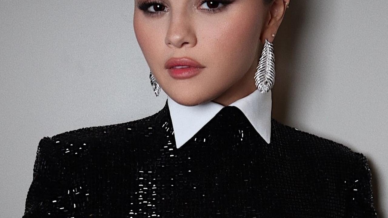 Selena Gomez Resmi Dilamar Benny Blanco di Tanggal Cantik, Cincin Berlian Jadi Sorotan