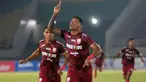 Persis Solo sukses meraih kemenangan di laga pembuka Liga 2 musim 2021/2022 melawan PSG Pati. Dua gol Persis Solo diciptakan oleh Beto Goncalves pada menit ke-19 dan Eky Taufik pada menit ke-22. (Bola.com/Vincentius Atmaja)