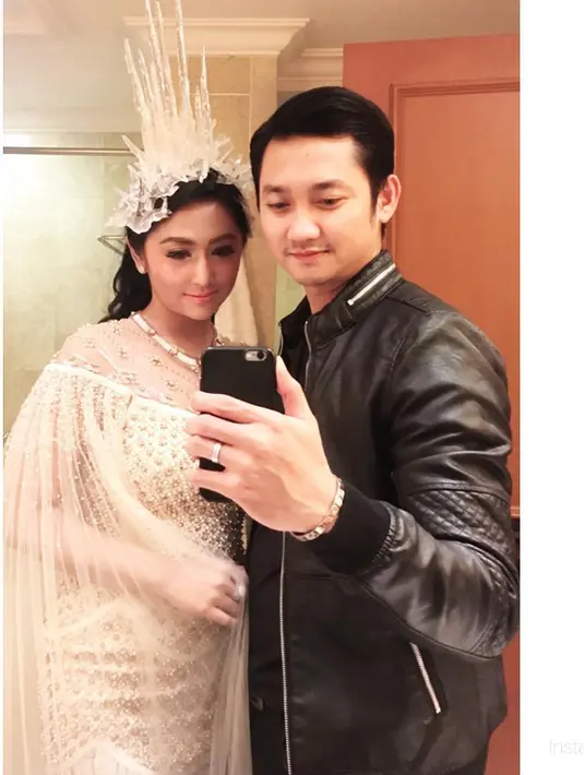 Angga beranggapan, adanya perkataan kasar dan berkata binatang yang beredar dalam video itu bukan dari dirinya. Melainkan petugas penjaga palang yang mengatakan. (Instagram/anggawijaya88)