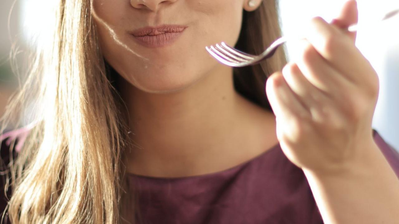 Mengapa Tidak Boleh Langsung Tidur Setelah Makan?<br>
