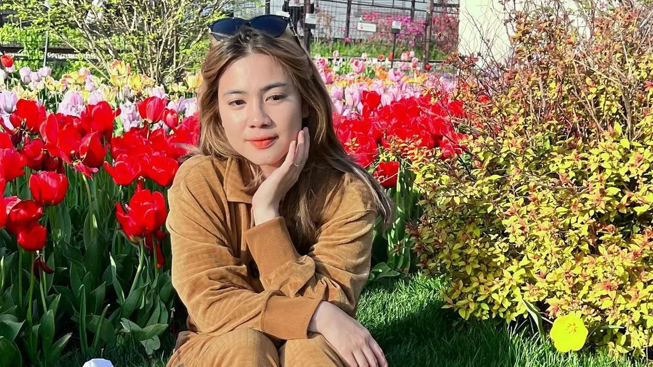 Sudah Jadi Ibu Dua Anak, Ini 6 Potret Felicya Angelista yang Dipuji Makin Langsing