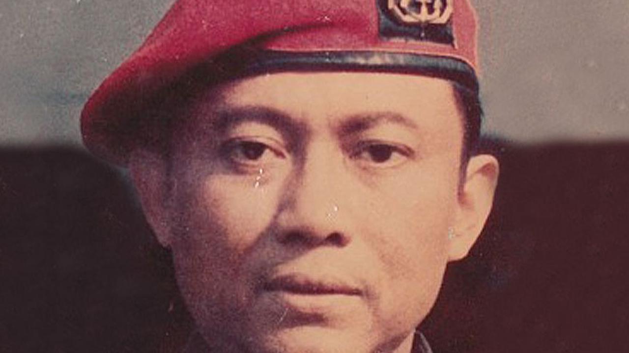Diceritakan oleh AHY saat itu sang kakek yang berpangkat Kolonel turut andil melindungi persatuan dan keutuhan NKRI bersama dengan para pejuang, Kiai, ulama, santri dan rakyat. <br>