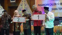 Hadiah Spesial Ganjar Pranowo Saat Perayaan Ulang Tahun Sudirman Said