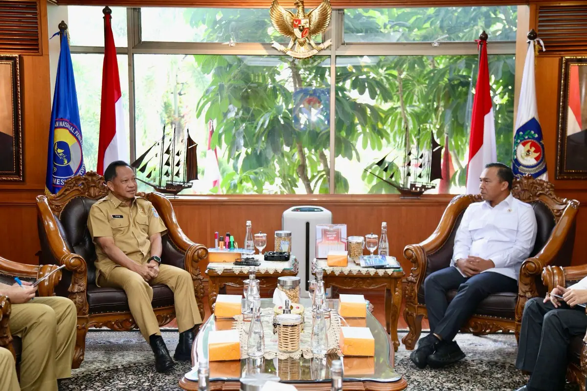 Kendalikan Laju Penduduk, Mendagri Dukung Strategi Kemendukbangga/BKKBN