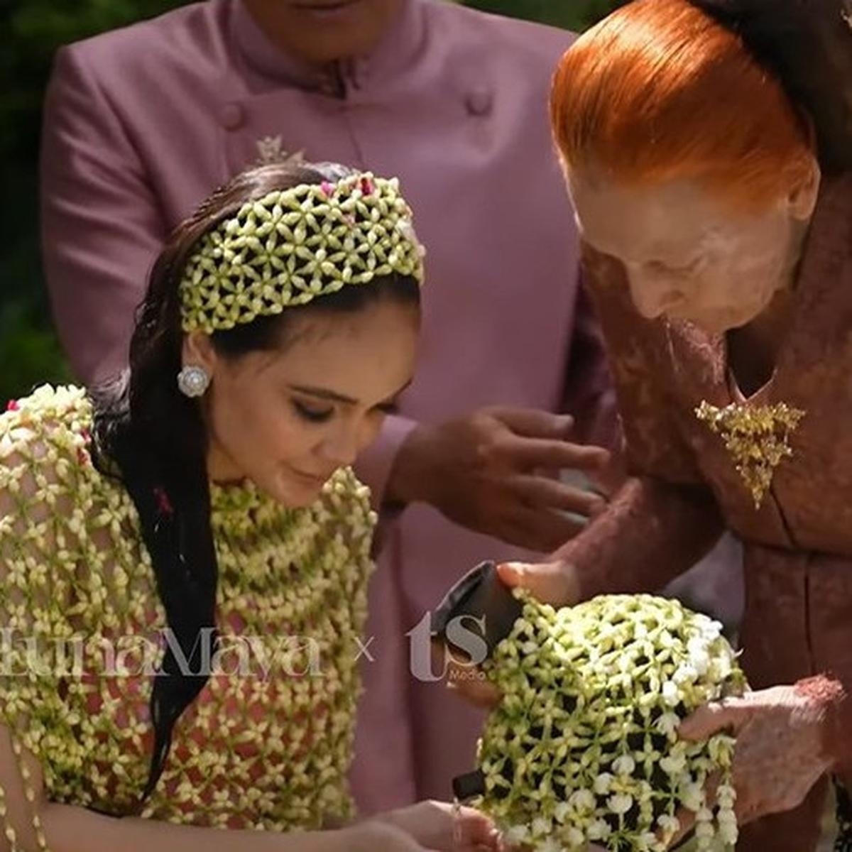 7 Potret Luna Maya di Momen Pecah Kendi Pratolo, Diprediksi Anak Pertamanya Laki-Laki