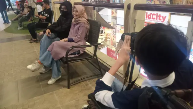 Intip Keseruan Anak-Anak dengan Kelainan Langka Ikuti Kegiatan Lokakarya Foto Bercerita. Foto: IRD/LAT.