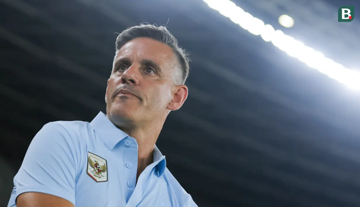 Pelatih Timnas Indonesia, John Herdman, saat melawan Mozambik pada FIFA Matchday di Stadion Utama Gelora Bung Karno (SUGBK), Jakarta, pada Selasa (9/6/2026). (Bola.com/Bagaskara Lazuardi)