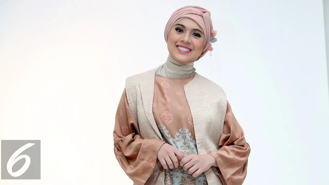 Nycta Gina