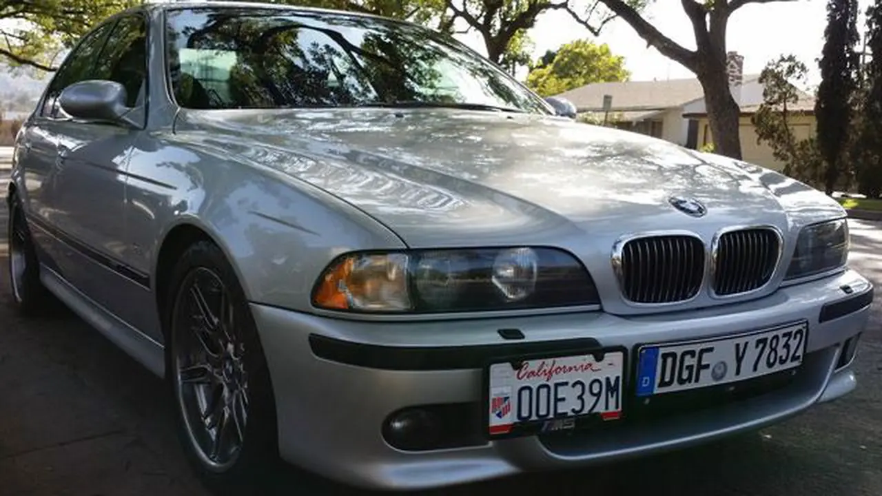 BMW Milik Mendiang Paul Walker Dilego, Harganya?