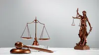 35 Quotes About Justice to Inspire You Fighting for Fairness
