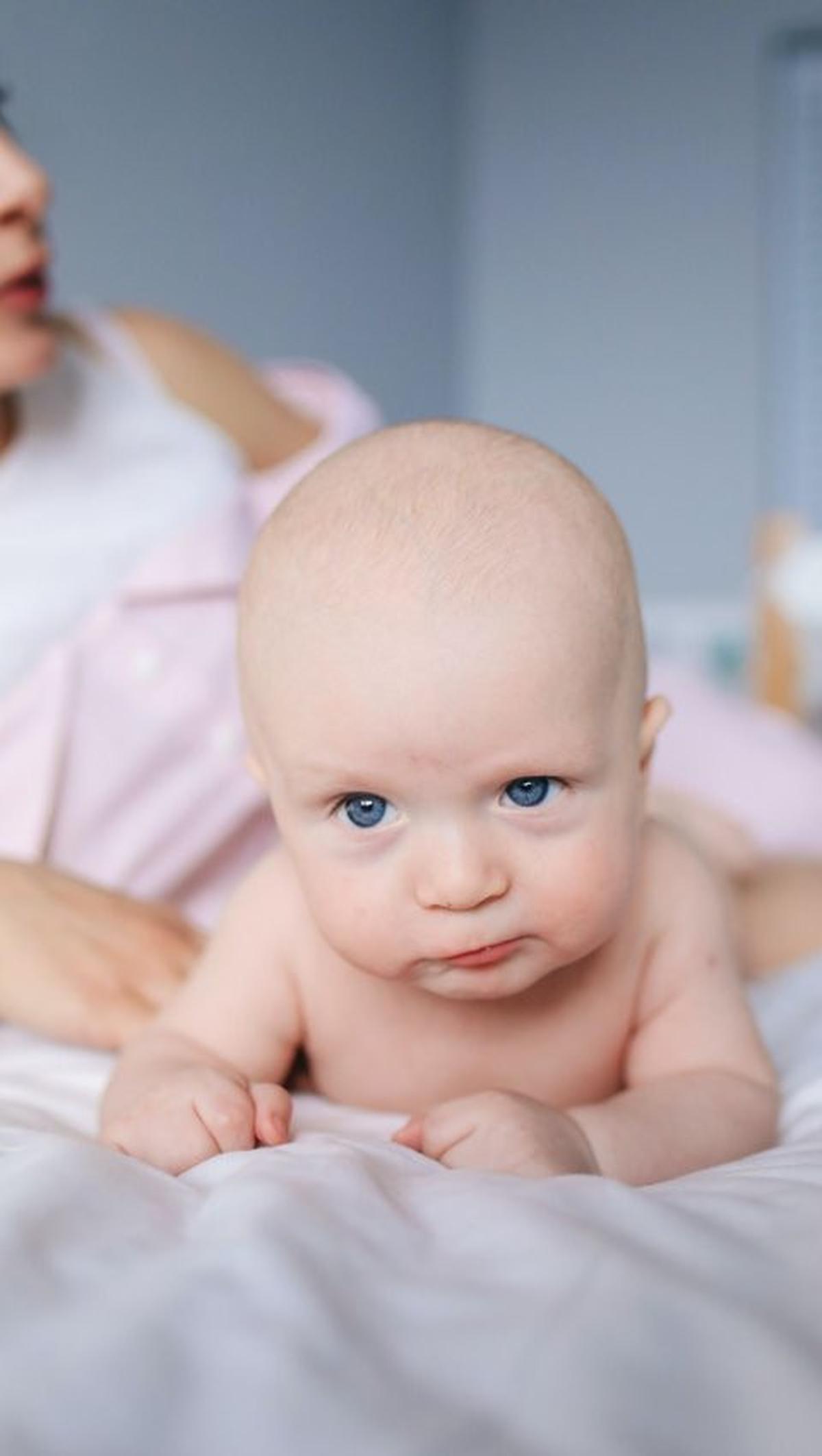 Haruskah Menggunduli Rambut Bayi? Ketahui Dampaknya pada Perumbuhan Rambut Bayi