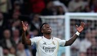 Vinicius Jr menjadi pahlawan kemenangan Real Madrid atas Benfica dalam laga leg 2 play off Liga Champions 2025/2026 di Santiago Bernabeu, Madrid, Spanyol, Rabu (25/02/2026) waktu setempat. (AP Photo/Manu Fernandez)