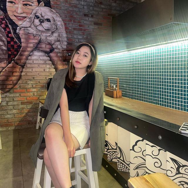 6 Potret Amalia Agustina Adik Ipar Nadya Mustika dan Larissa Chou, Kini Jadi Perhatian