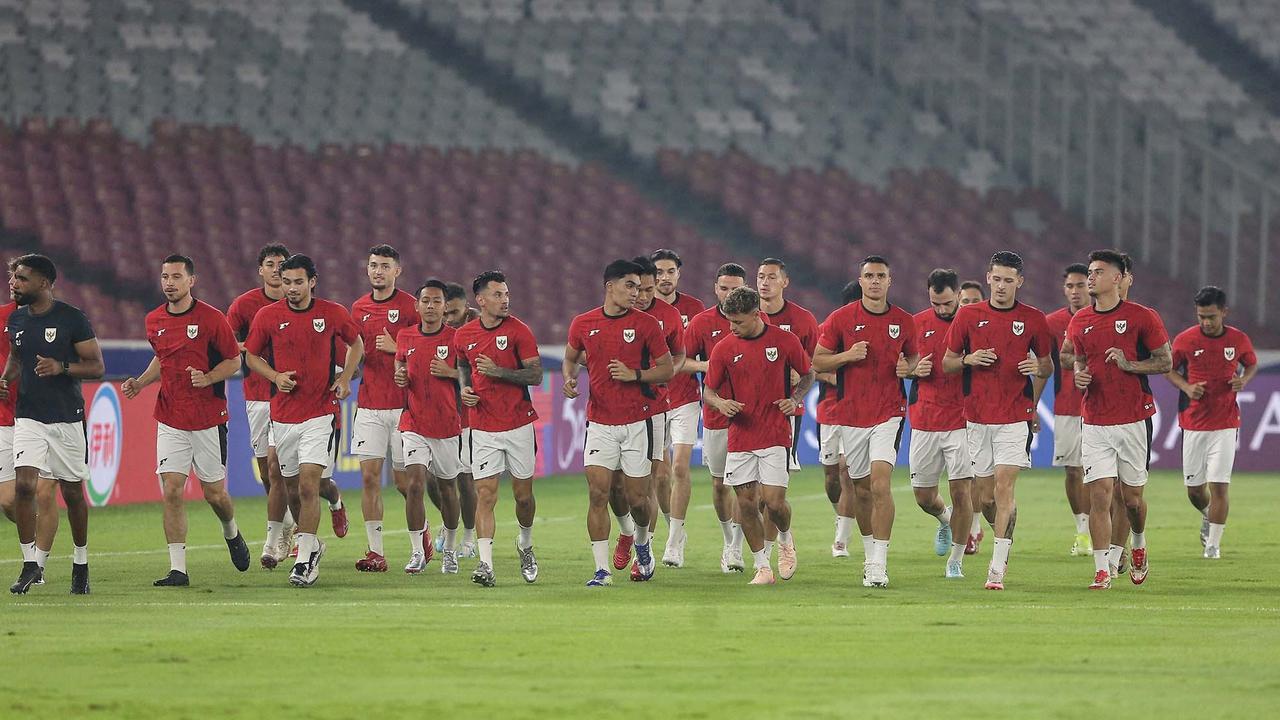 FOTO: Latihan Terakhir Timnas Indonesia Jelang Laga Melawan China