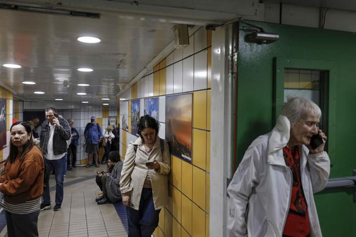 Iran Perluas Serangan Balasan terhadap Target Strategis AS dan Israel