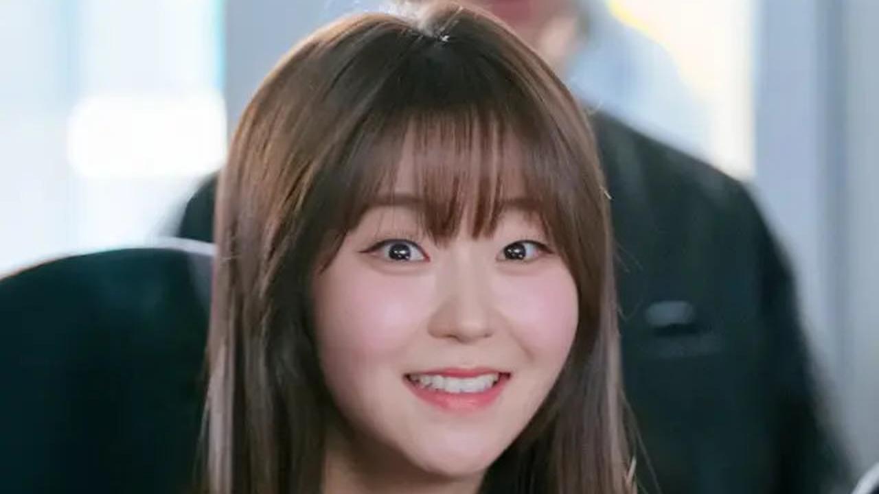 Lee Seung Hyub - Seo Hye Won Ungkap Kesan Berbeda antara Drakor Spring of Youth dan Lovely Runner