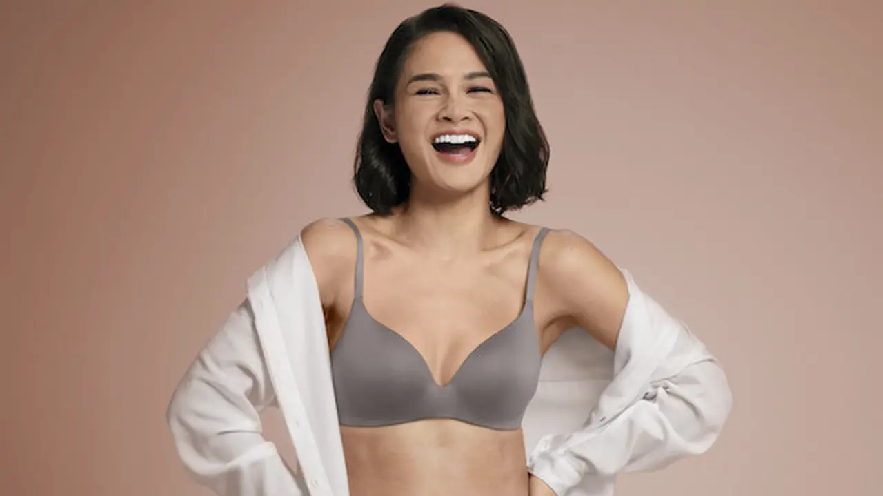 Kampanye UNIQLO dalam momen Breast Cancer Awareness