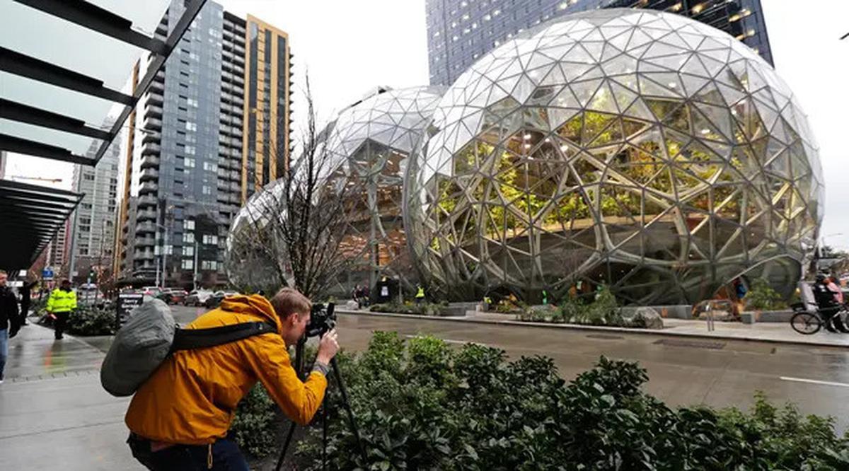 Amazon PHK Lagi 100 Karyawan
