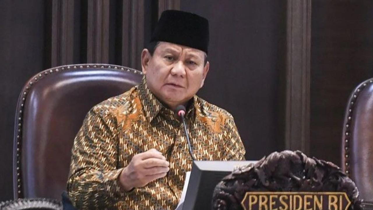 Momen Buka Puasa Bersama Prabowo dan Titiek Soeharto Didampingi Sang Anak, Netizen Sebut Foto yang Ditunggu - tunggu Se-Indonesia