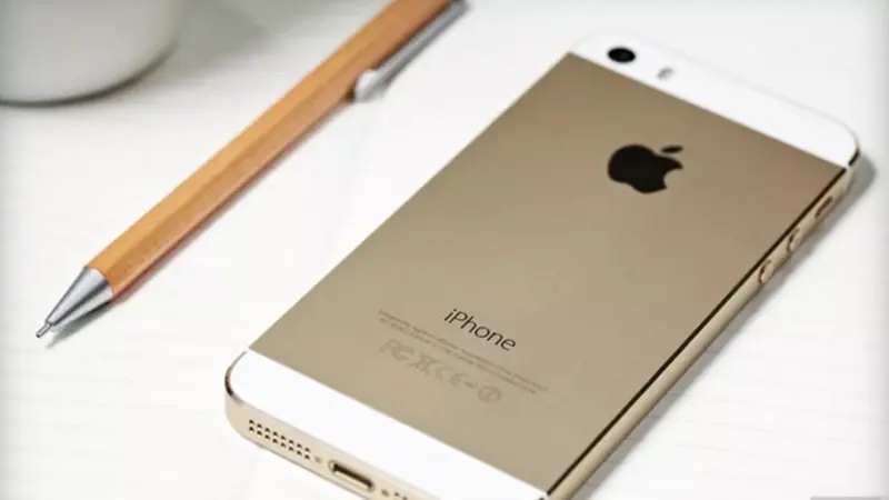 Apple Siapkan Smartphone Mungil iPhone 5SE 