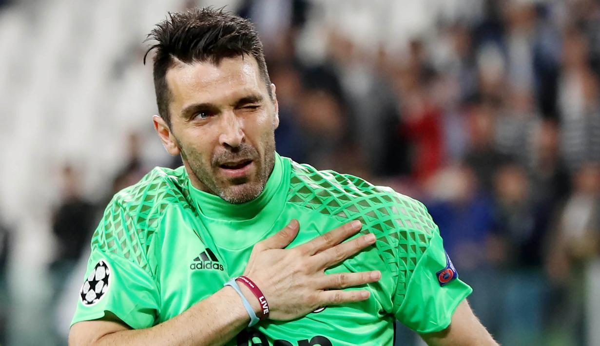 5. Gianluigi Buffon - Dibeli Juventus dari Parma dengan harga 33 juta poundsterling. (AFP/Valery Hache)